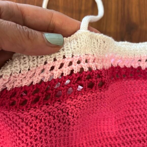 SHEIN Pink fuchsia and white crochet cropped top s - Picture 2 of 3